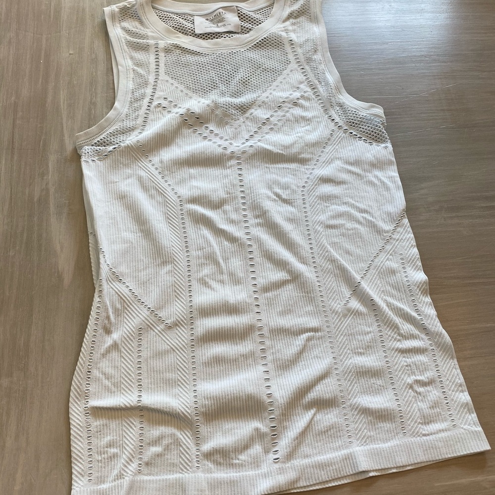 Athleta Oxygen tank White S